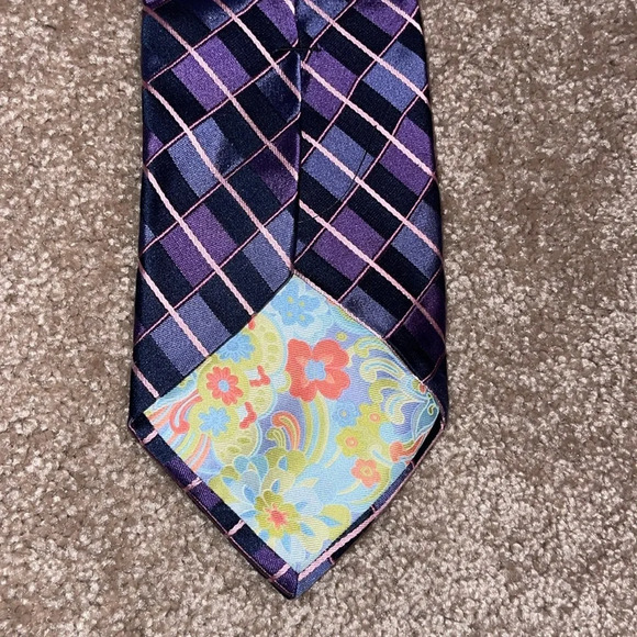 TED BAKER necktie 100% imported silk. FF - Picture 3 of 4